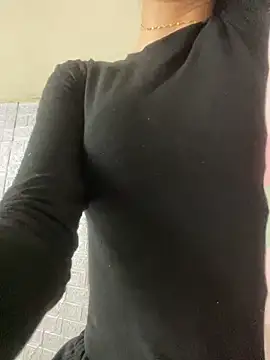 meomeo2k6 online show from 02/27/26, 06:13