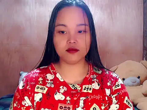  Lylia online show from 03/23/26, 10:03