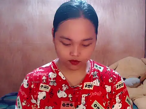  Lylia online show from 04/15/26, 02:40