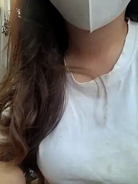 Muna LM online show from 06/14/26, 12:30