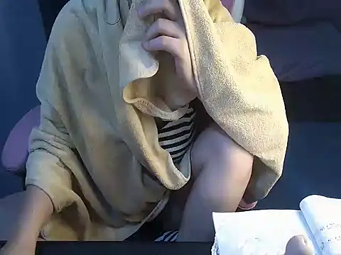 Ori-Yannie online show from 11/14/25, 06:50