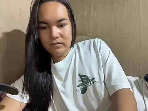 Enchantress Magdalena online show from 07/10/26, 10:40