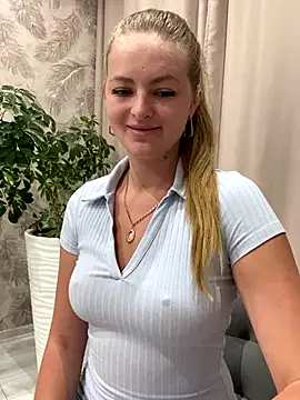 Snapshot of Umka-29 chatting on 09/08/25, 08:41 Umka-29 online show from 09/08/25, 08:41