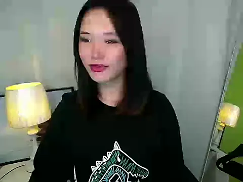Snapshot of Ricaliciuos chatting on 05/08/26, 12:16 Ricaliciuos online show from 05/08/26, 12:16