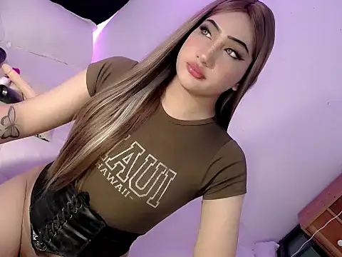 Snapshot of sugar_naughty chatting on 09/22/25, 09:33 sugar naughty online show from 09/22/25, 09:33