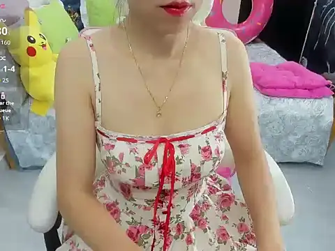 Snapshot of LuckyBabe_new01 chatting on 09/22/25, 03:36 LuckyBabe new01 online show from 09/22/25, 03:36