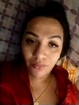 enoria1992 online show from 12/13/25, 10:04