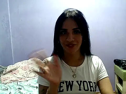 enoria1992 online show from 06/30/26, 07:04