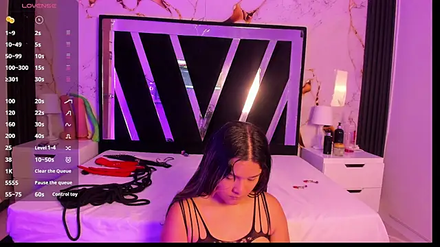 Wonderkloe  online show from 07/19/26, 03:27