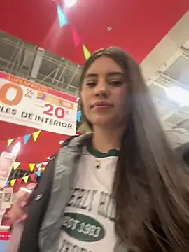 Isabella21  online show from 02/10/26, 12:48