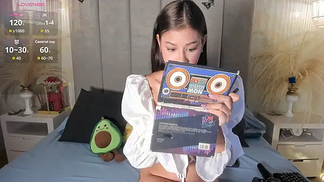 leaahcashh online show from 09/14/25, 02:22