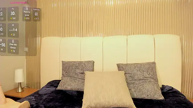 estefanyy  online show from 03/12/26, 04:40