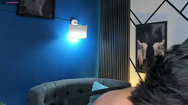 Christopher 77 online show from 11/11/25, 08:31