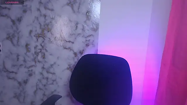 Snapshot of lincy_honeyy chatting on 01/16/26, 05:55 lincy honeyy online show from 01/16/26, 05:55