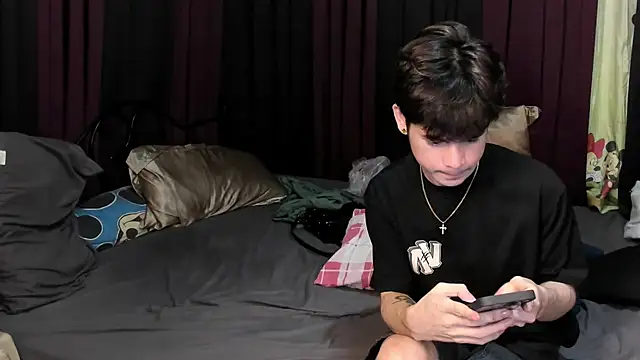 hotfreshdior online show from 03/30/26, 04:41