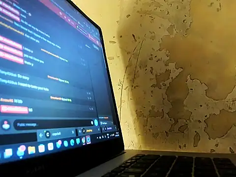 Snapshot of manilafoxts chatting on 11/10/25, 11:42 manilafoxts online show from 11/10/25, 11:42