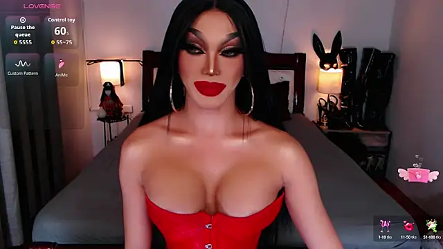 Snapshot of xQueenElektrax chatting on 10/09/25, 04:54 xQueenElektrax online show from 10/09/25, 04:54