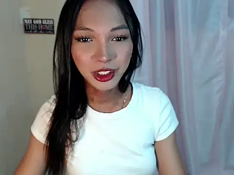Snapshot of Simi_Ipit chatting on 05/02/26, 05:34 Simi Ipit online show from 05/02/26, 05:34