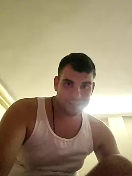 Snapshot of m702d-gr chatting on 09/25/25, 01:48 m702d-gr online show from 09/25/25, 01:48