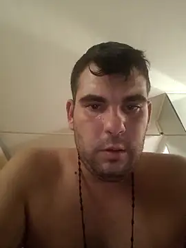 Snapshot of m702d-gr chatting on 09/29/25, 01:05 m702d-gr online show from 09/29/25, 01:05