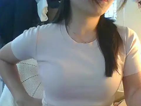 Linzly online show from 12/19/25, 02:51