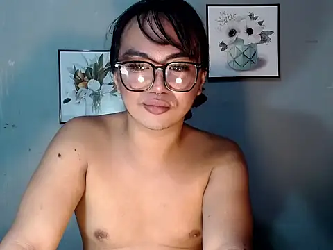 Snapshot of Asianblk_barbiedoll chatting on 05/26/26, 02:07 Asianblk barbiedoll online show from 05/26/26, 02:07