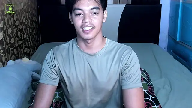 Snapshot of Crazyasiancum1 chatting on 08/06/26, 03:08 Crazyasiancum1 online show from 08/06/26, 03:08