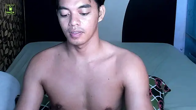 Snapshot of Crazyasiancum1 chatting on 08/08/26, 05:42 Crazyasiancum1 online show from 08/08/26, 05:42