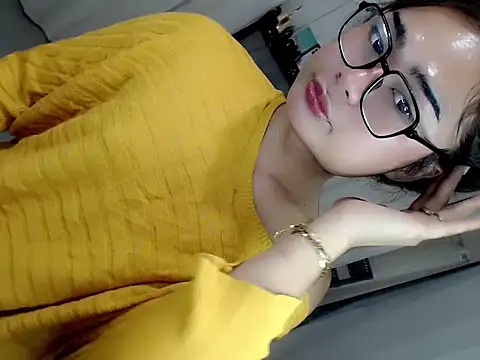 itsmekianna online show from 07/02/26, 07:42