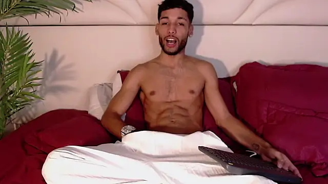 Thiagoferreti online show from 03/25/26, 03:34