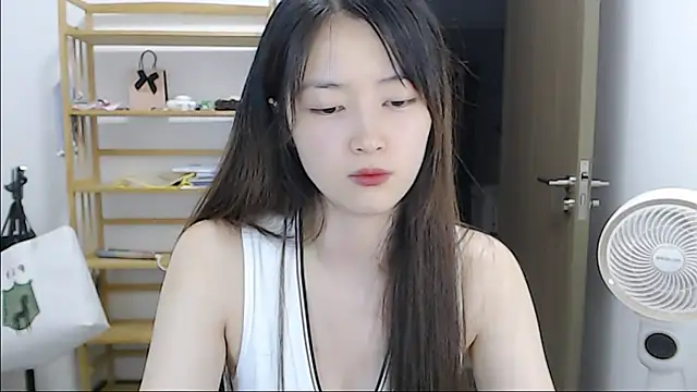 Mimi-cnbaby online show from 05/20/26, 02:23