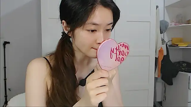 Mimi-cnbaby online show from 05/23/26, 05:12