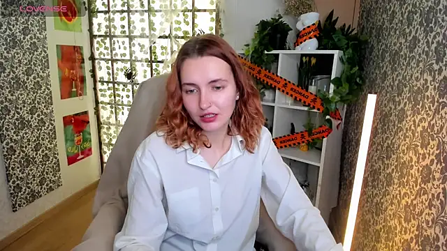 Elis Cherry online show from 11/12/25, 02:23