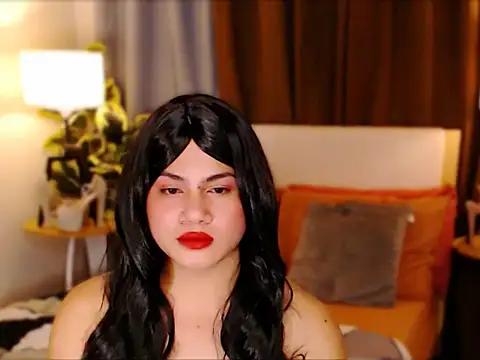 Snapshot of CumOfDESIRE chatting on 10/08/25, 11:41 CumOfDESIRE online show from 10/08/25, 11:41