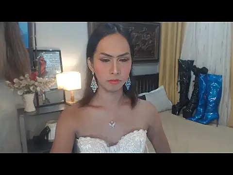 Nathalieheartt online show from 11/26/25, 02:12