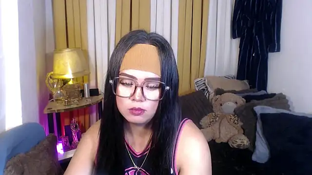 YourSweet-mich online show from 05/24/26, 03:06