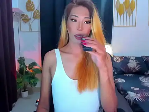 Amandawillson online show from 10/25/25, 04:57