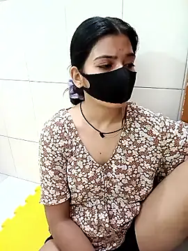 Snapshot of Hot_Jaanvi_ chatting on 09/19/25, 04:14 Hot Jaanvi online show from 09/19/25, 04:14