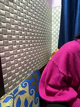 Hot Jaanvi  online show from 01/12/26, 05:23