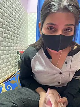 Hot Jaanvi  online show from 01/17/26, 05:45