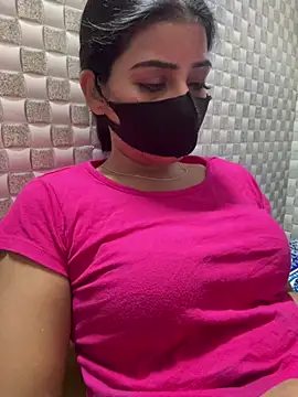 Hot Jaanvi  online show from 05/07/26, 06:02