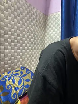 Hot Jaanvi  online show from 05/19/26, 04:08