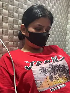 Hot Jaanvi  online show from 05/31/26, 06:09