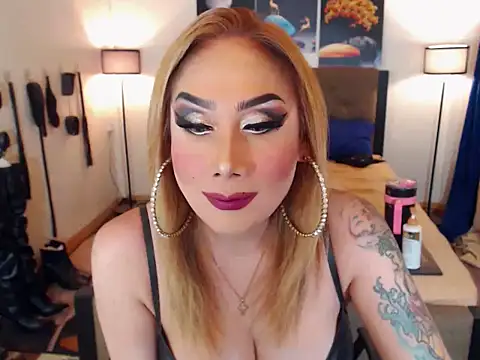 Allysonevanns online show from 11/21/25, 06:12