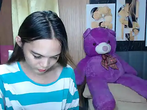 Raffa ella69 online show from 11/27/25, 07:54