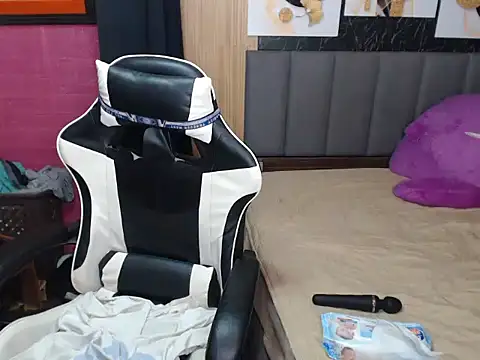 Raffa ella69 online show from 03/19/26, 08:07