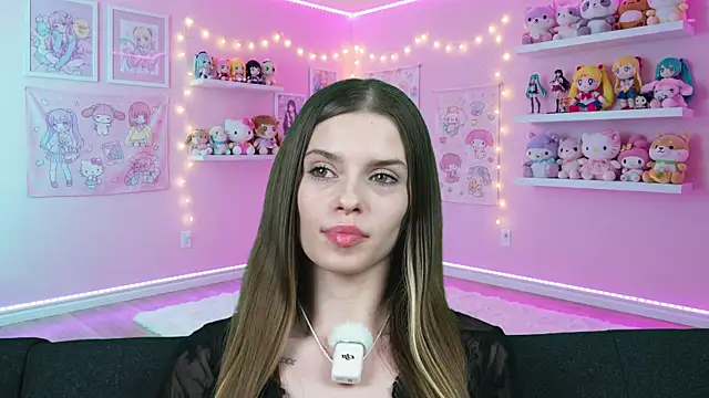 sukie spooky online show from 04/18/26, 09:37