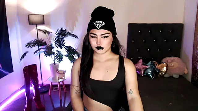 Unique Maya online show from 03/02/26, 06:26