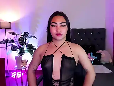 Unique Maya online show from 04/15/26, 08:43