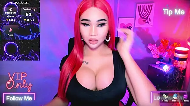 TriciaCumLoader online show from 02/01/26, 07:45